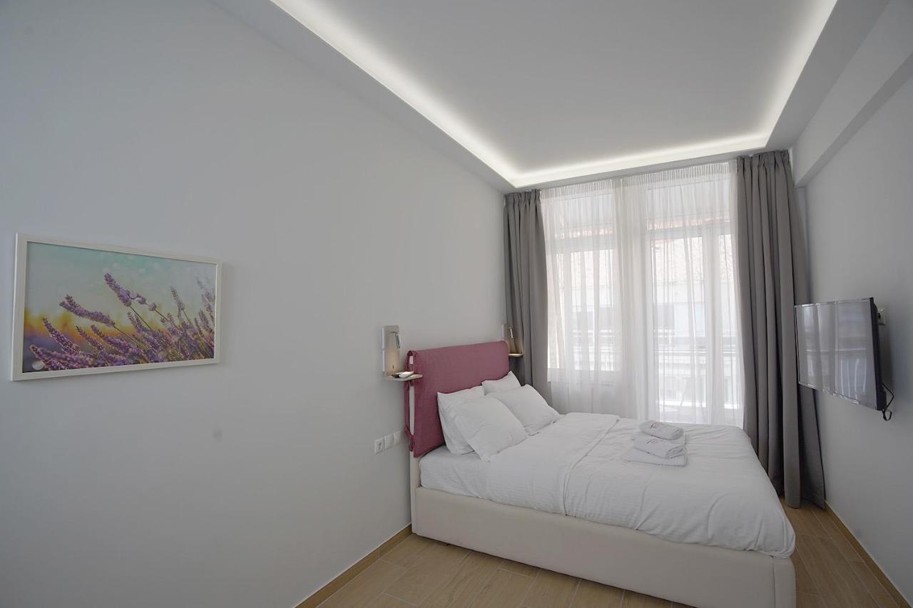 Tip - Top Suites أثينا المظهر الخارجي الصورة