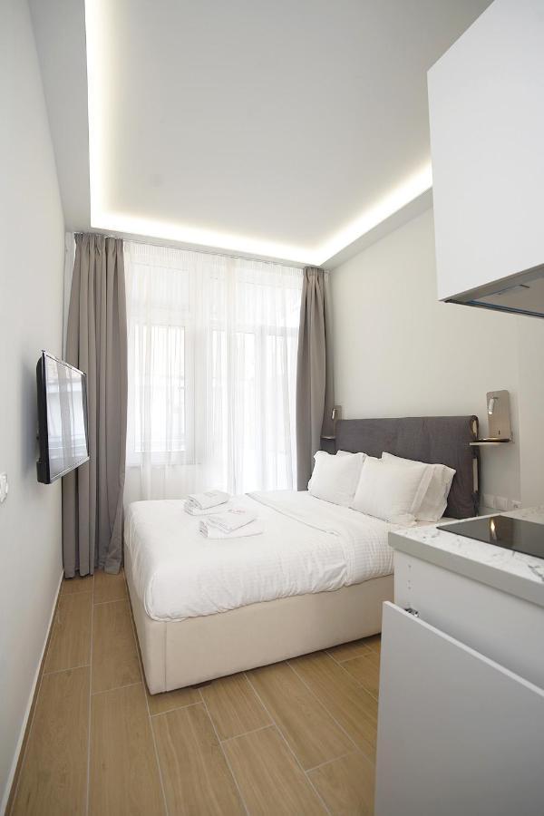 Tip - Top Suites أثينا المظهر الخارجي الصورة