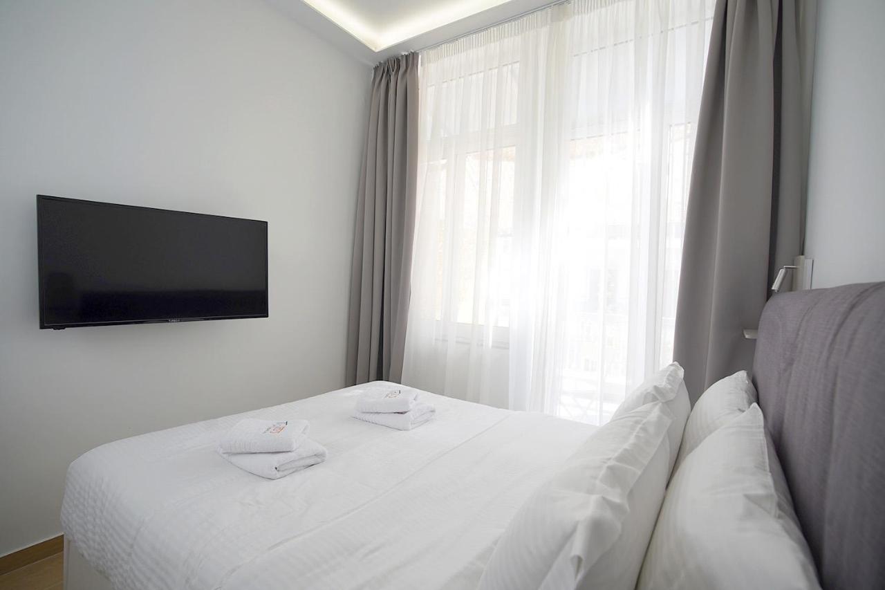 Tip - Top Suites أثينا المظهر الخارجي الصورة