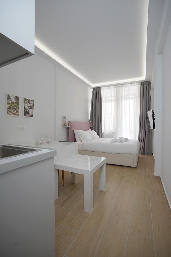 Tip - Top Suites أثينا المظهر الخارجي الصورة