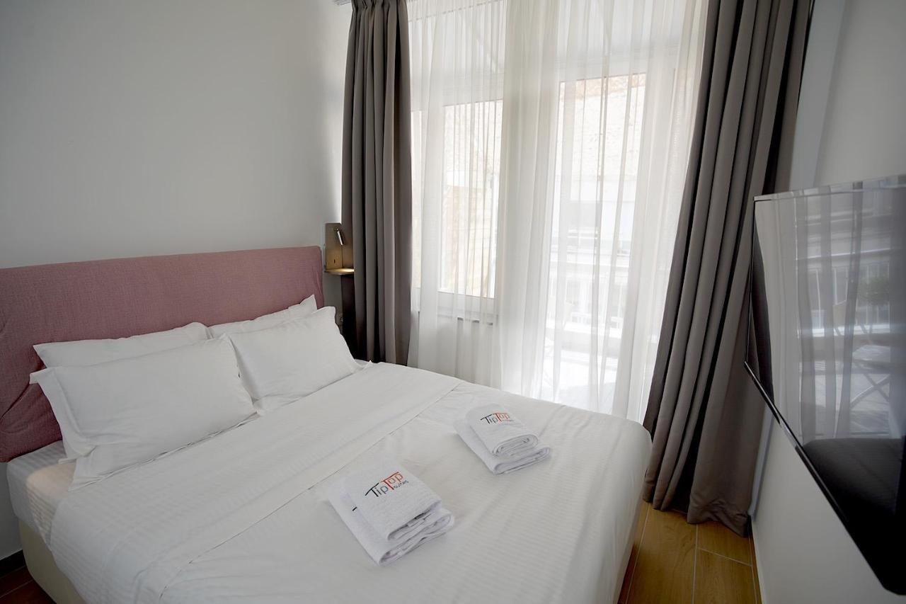 Tip - Top Suites أثينا المظهر الخارجي الصورة